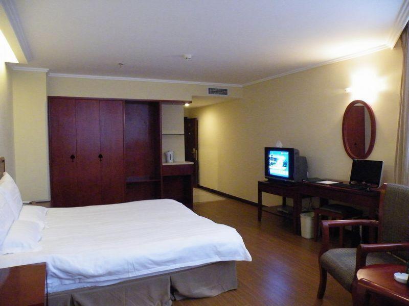 Greentree Inn Guiyang Penshuichi Business Hotel Quarto foto