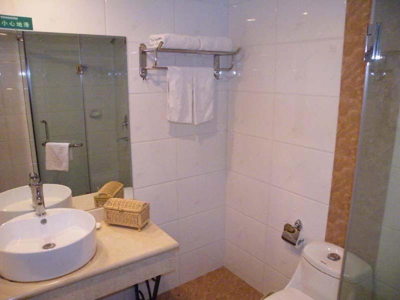 Greentree Inn Guiyang Penshuichi Business Hotel Quarto foto